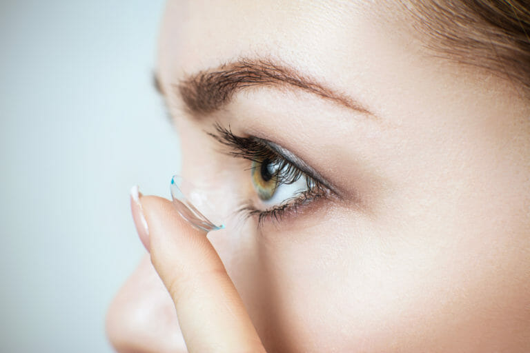 contact lenses dry eyes