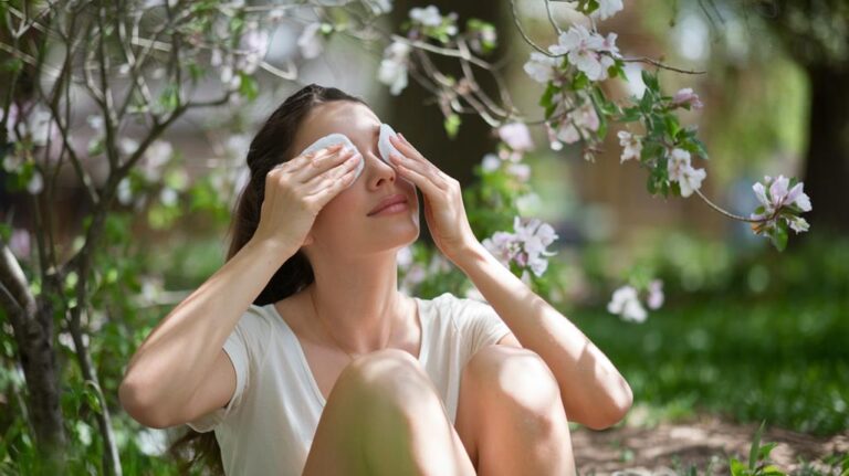 watery eyes relief tips